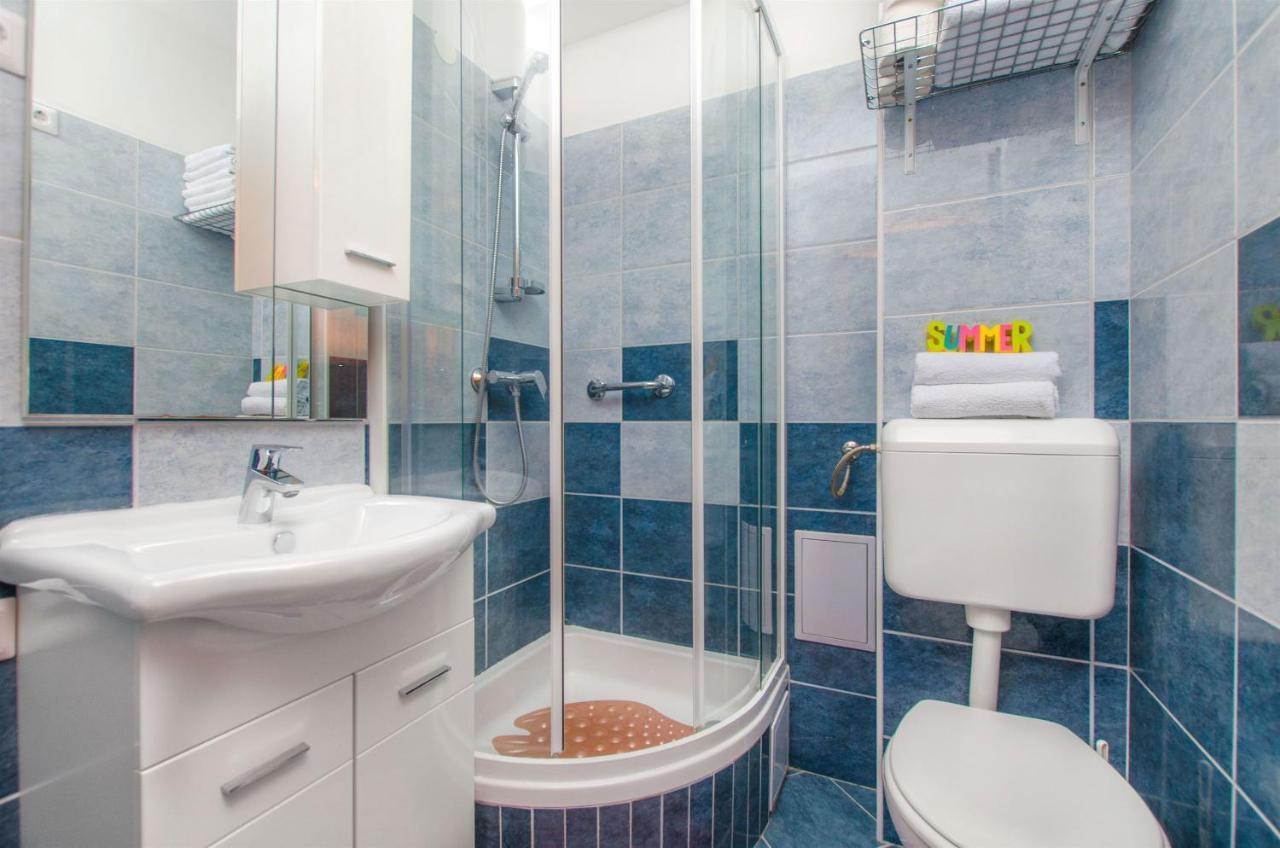 Apartments Mira Omiš Εξωτερικό φωτογραφία