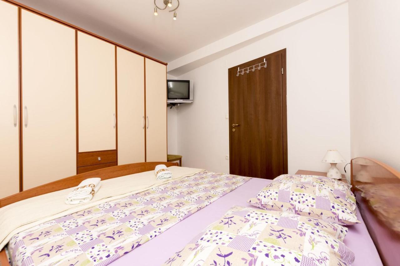 Apartments Mira Omiš Εξωτερικό φωτογραφία