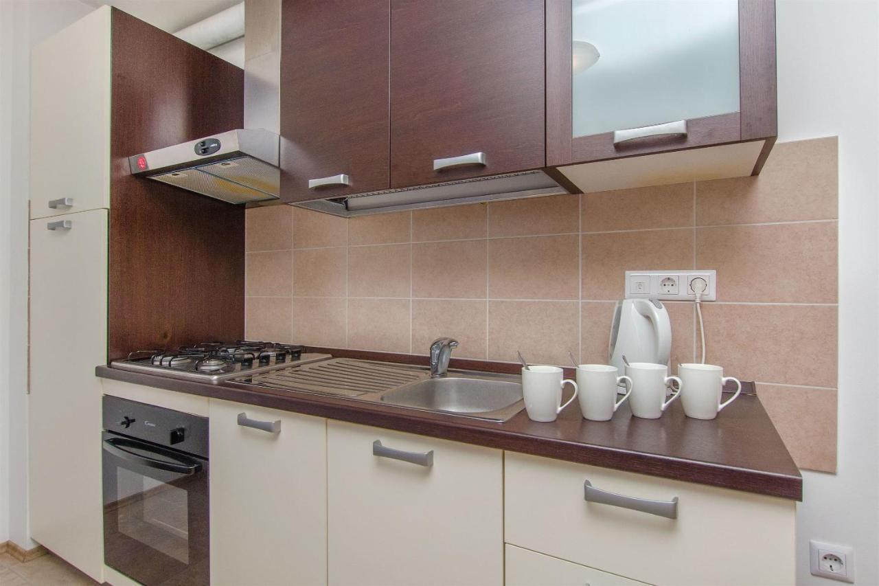 Apartments Mira Omiš Εξωτερικό φωτογραφία
