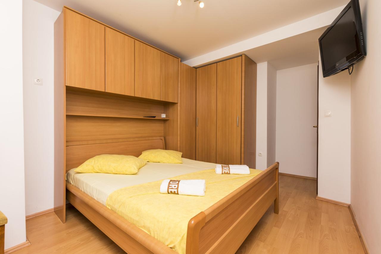 Apartments Mira Omiš Εξωτερικό φωτογραφία