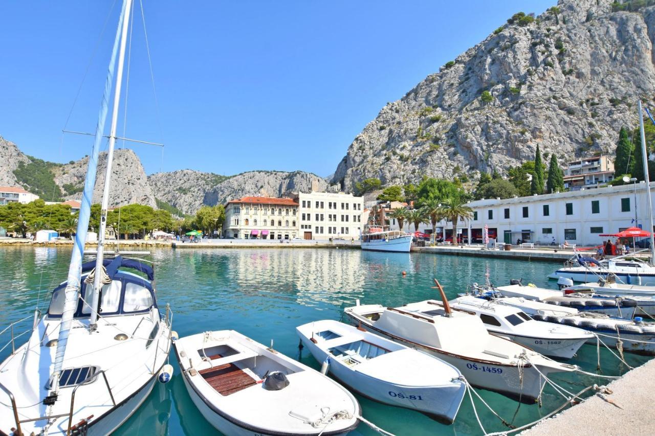 Apartments Mira Omiš Εξωτερικό φωτογραφία